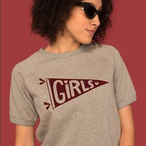 Tuesday Bassen GIRLS XL Short Sleeve Sweatshirt